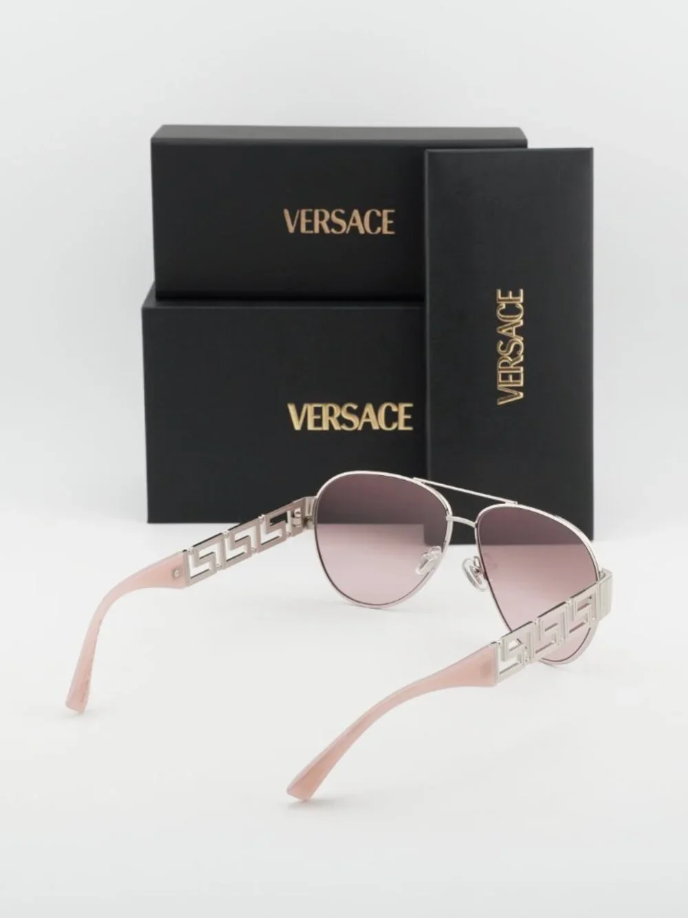 Versace model ve2289